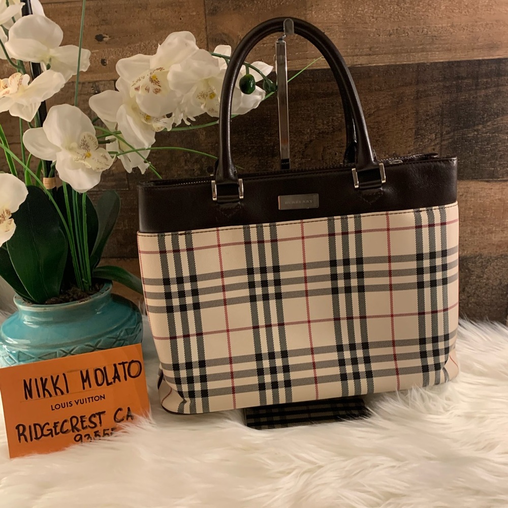 ❌sold❌100% guarantee authentic pre owned Burberry bag